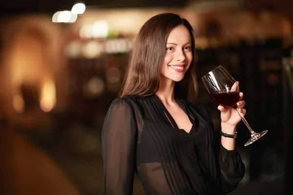 Quelle est la meilleure manière de découvrir les vignobles de la vallée de la Willamette, Oregon : circuits et dégustations ?