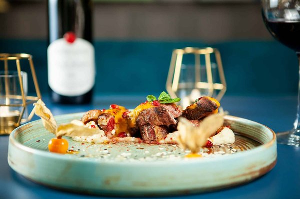 Comment découvrir les traditions culinaires de la région de la Bretagne, France : ateliers et dégustations ?